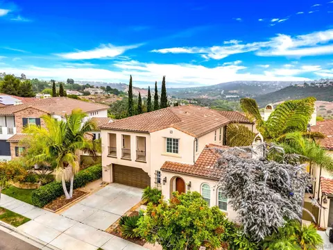 2335 Kyanite Pl, Carlsbad, CA 92009 photo 2