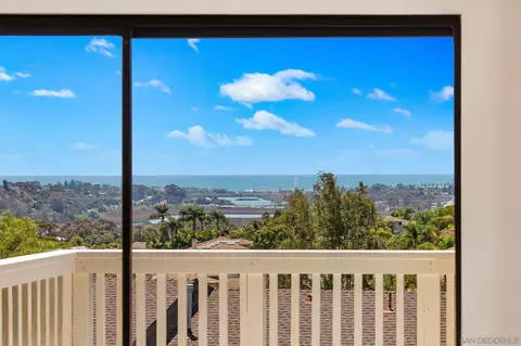1957 Outrigger Way, Oceanside, CA 92054 photo 5