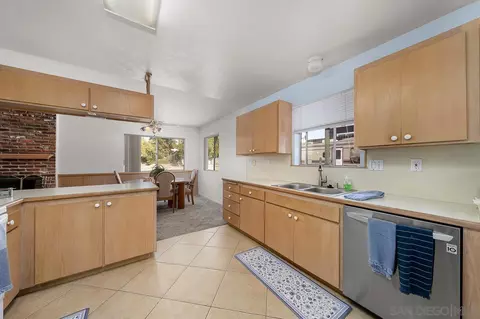 Kitchen - 8862 Los Coches Rd, Lakeside, CA 92040 photo 2 of 3