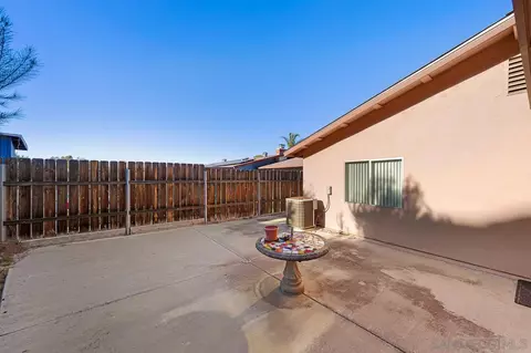 Exterior - 8862 Los Coches Rd, Lakeside, CA 92040 photo 4 of 5
