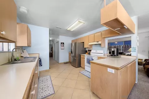 Kitchen - 8862 Los Coches Rd, Lakeside, CA 92040 photo 3 of 3