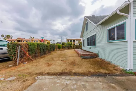 Exterior - 404 W 9th Ave, Escondido, CA 92025 photo 1 of 8