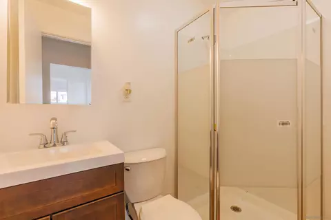 Bath - 404 W 9th Ave, Escondido, CA 92025 photo 2 of 2