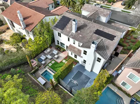 10798 Cherry Hill Dr, San Diego, CA 92130