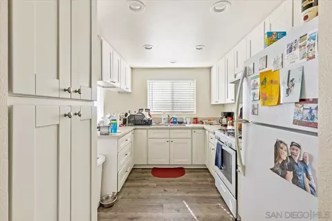 850 Eucalyptus Ave, Vista, CA 92084 photo 12