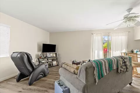 850 Eucalyptus Ave, Vista, CA 92084 photo 10