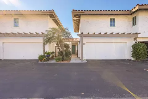 Exterior - 334 Playa Blanca, Encinitas, CA 92024 photo 2 of 3