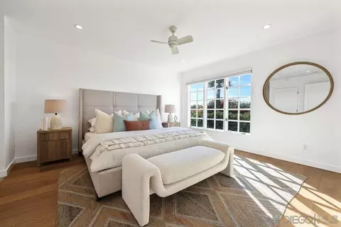 Bedroom - 334 Playa Blanca, Encinitas, CA 92024 photo 2 of 4