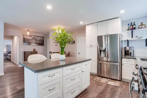 Kitchen - 11003 Larkridge St, Santee, CA 92071 photo 3 of 4