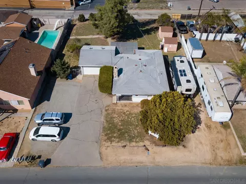 View/Area - 525 D St, Ramona, CA 92065 photo 2 of 7