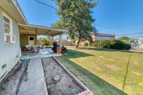 Exterior - 525 D St, Ramona, CA 92065 photo 5 of 7