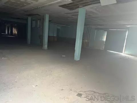 900 3rd St, Calexico, CA 92231 photo 2