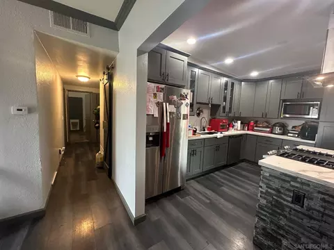 9508 Saint George St, Spring Valley, CA 91977 photo 9