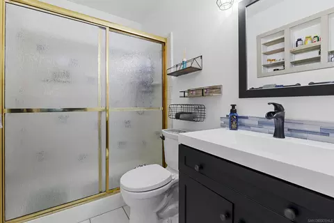Bath - 9957 Via Mavis, Santee, CA 92071 photo 1 of 2