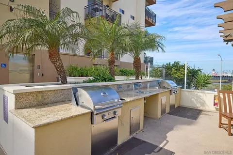 Kitchen - 1019 Costa Pacifica Way #1403, Oceanside, CA 92054 photo 3 of 3