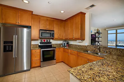 Kitchen - 1019 Costa Pacifica Way #1403, Oceanside, CA 92054 photo 2 of 3