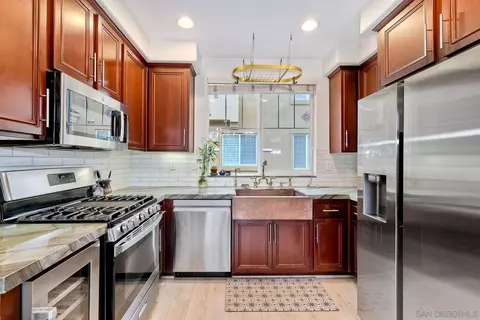 2770 Farragut Rd #116, San Diego, CA 92106