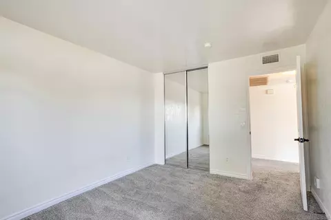 5009 Los Morros #18, Oceanside, CA 92057 photo 16