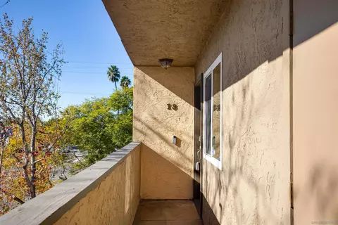 5009 Los Morros #18, Oceanside, CA 92057 photo 26