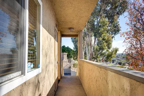 5009 Los Morros #18, Oceanside, CA 92057 photo 27