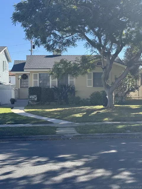 443 H Ave, Coronado, CA 92118