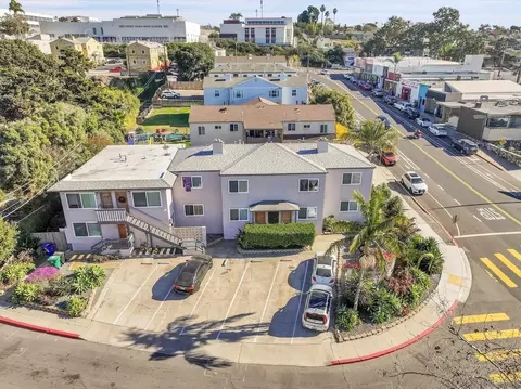 2205-2217 Poinsettia Dr, San Diego, CA 92106