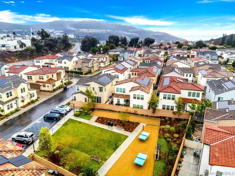 View/Area - 2310 Venus Ct, Spring Valley, CA 91977 photo 7 of 7