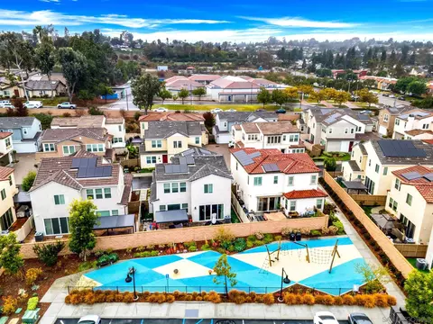 View/Area - 2310 Venus Ct, Spring Valley, CA 91977 photo 6 of 7