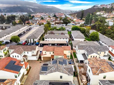View/Area - 2310 Venus Ct, Spring Valley, CA 91977 photo 4 of 7
