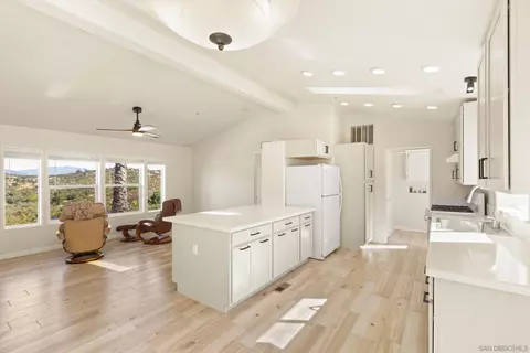 Kitchen - 15985-87 Wood Valley Trl, Jamul, CA 91935 photo 5 of 6