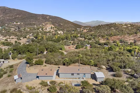 View/Area - 15985-87 Wood Valley Trl, Jamul, CA 91935 photo 5 of 11