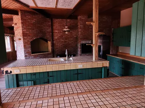 Kitchen - 8035 Foothill Blvd, Pine Valley, CA 91962 photo 3 of 5