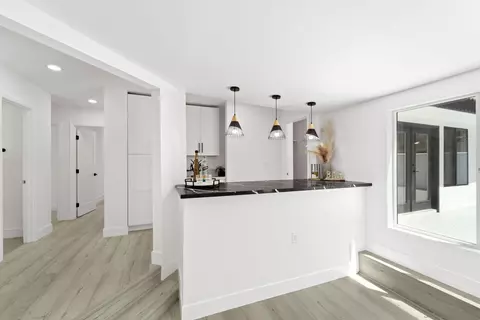 Entry Way - 9130 Edgewood Dr, La Mesa, CA 91941 photo 1 of 1