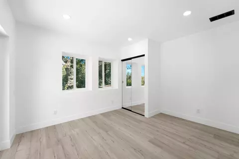 Bedroom - 9130 Edgewood Dr, La Mesa, CA 91941 photo 9 of 11