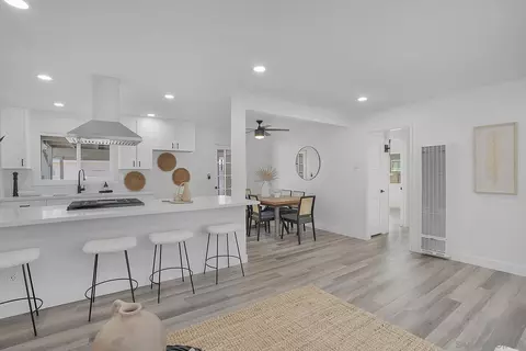 1111 Delaware St, Imperial Beach, CA 91932 photo 2