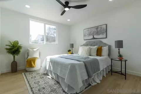 Bedroom - 1059 Greenfield Dr, El Cajon, CA 92021 photo 4 of 7