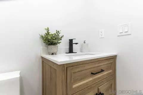 Bath - 1059 Greenfield Dr, El Cajon, CA 92021 photo 3 of 7