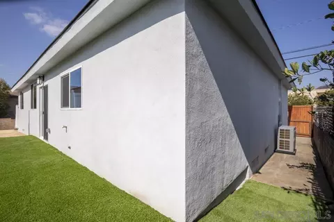 Exterior - 1059 Greenfield Dr, El Cajon, CA 92021 photo 5 of 14