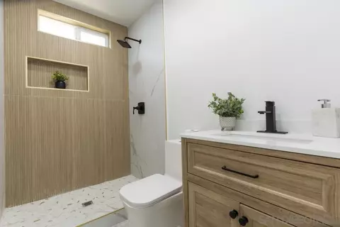 Bath - 1059 Greenfield Dr, El Cajon, CA 92021 photo 1 of 7