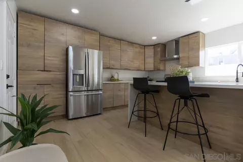 Kitchen - 1059 Greenfield Dr, El Cajon, CA 92021 photo 8 of 9
