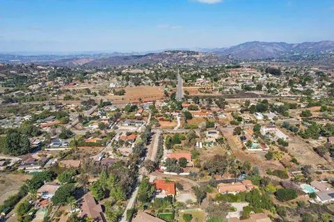 13775 Whispering Meadows Ln, Jamul, CA 91935 photo 48