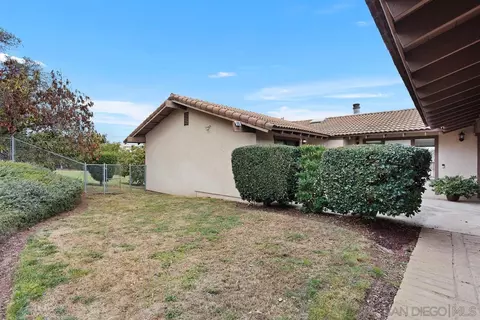 743 Carnation Ln, Fallbrook, CA 92028 photo 30