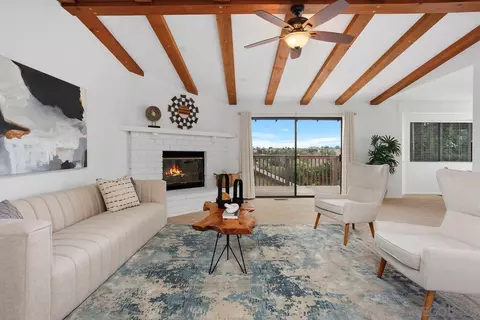 743 Carnation Ln, Fallbrook, CA 92028 photo 6