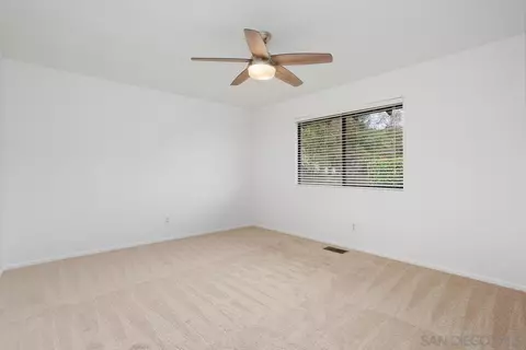 743 Carnation Ln, Fallbrook, CA 92028 photo 23