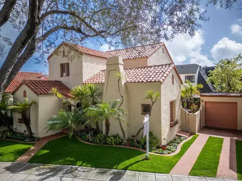 Exterior - 953 Olive Ave, Coronado, CA 92118 photo 2 of 12
