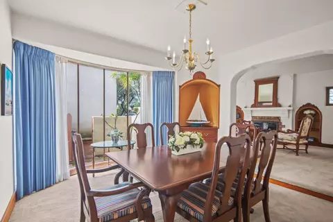 Dining - 953 Olive Ave, Coronado, CA 92118 photo 1 of 2
