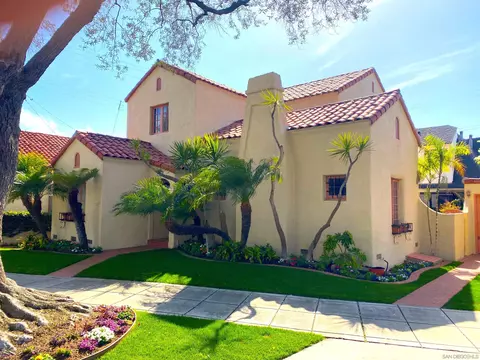 Exterior - 953 Olive Ave, Coronado, CA 92118 photo 3 of 12