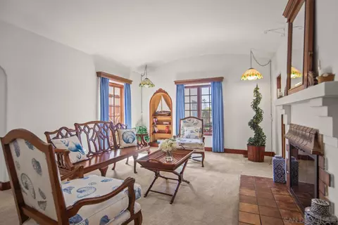 Living - 953 Olive Ave, Coronado, CA 92118 photo 1 of 5