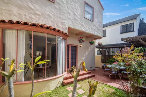 Exterior - 953 Olive Ave, Coronado, CA 92118 photo 8 of 12