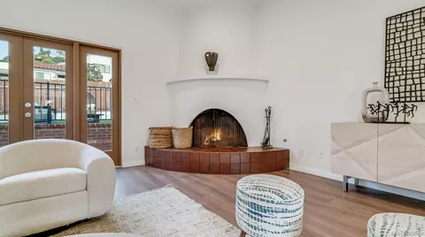 Living - 7415 High Ave, La Jolla, CA 92037 photo 6 of 9